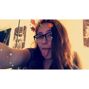 Meet your Posher, Abigail